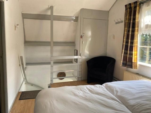 De Ouwe Meulen Villa Bleskensgraaf Room photo